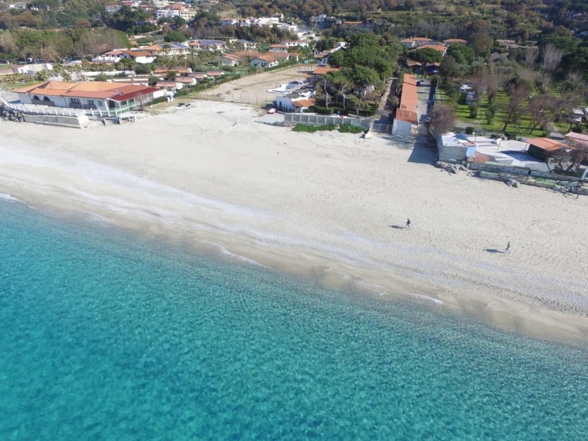 Villaggio Residence Emmesse Zambrone Εξωτερικό φωτογραφία