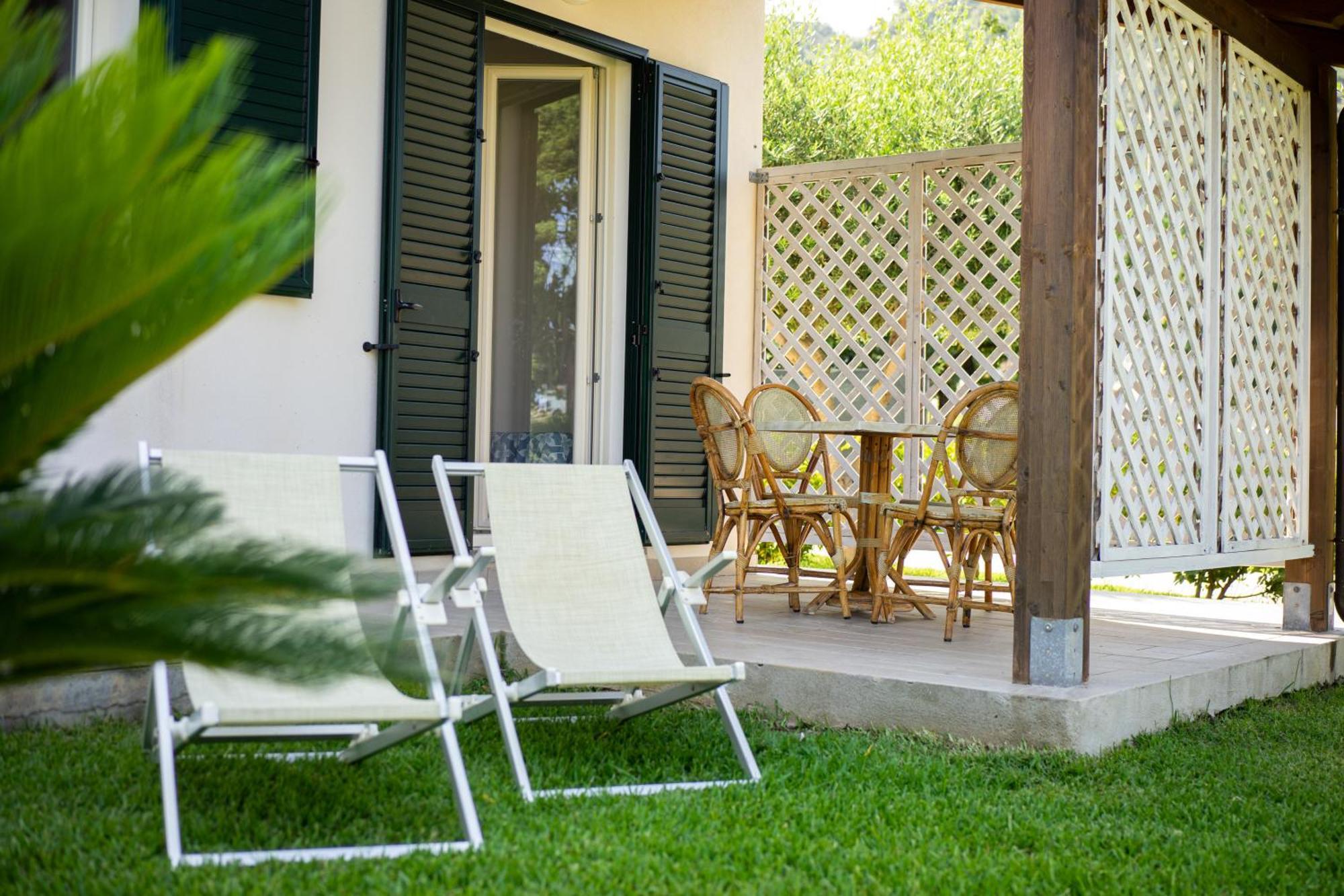 Villaggio Residence Emmesse Zambrone Εξωτερικό φωτογραφία