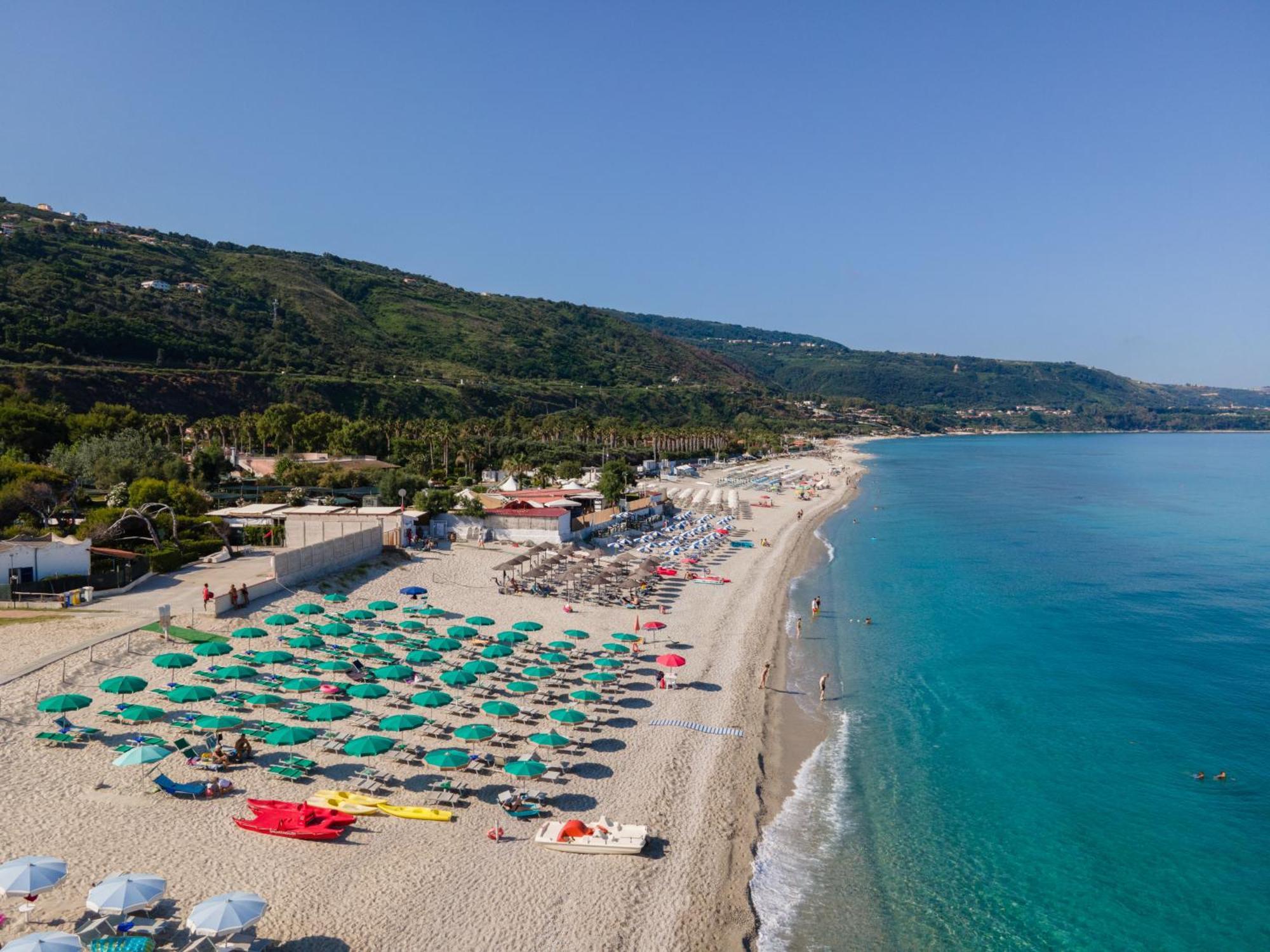 Villaggio Residence Emmesse Zambrone Εξωτερικό φωτογραφία